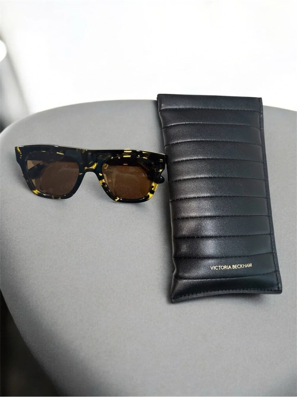 Victoria Beckham Tortoiseshell Sunglasses with Brown Lenses